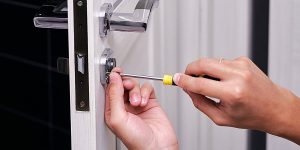 Locksmiths and Master Key Systems: Managing Access for Businesses